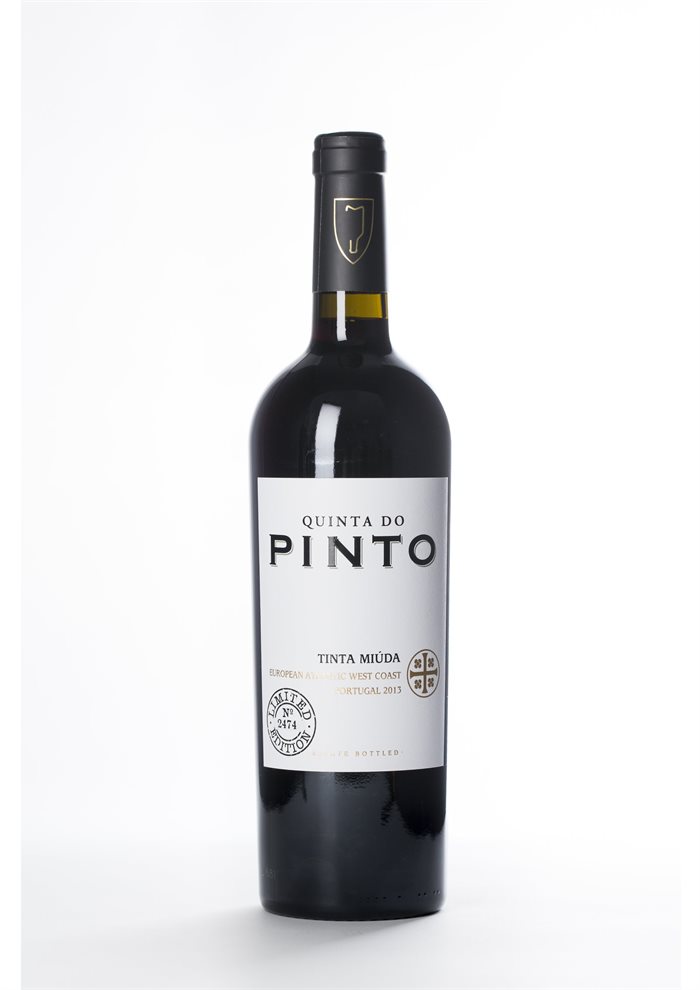 Quinta do Pinto Tinta Miúda limited Edition 2016 - bemærk den viste vin er en årgang 2013 og ikke 2016.